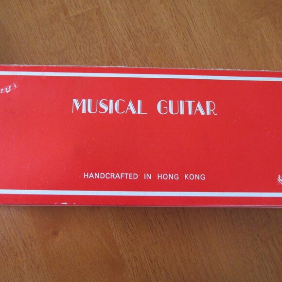 Musical wind key guitar/table top - Picture 2 of 3